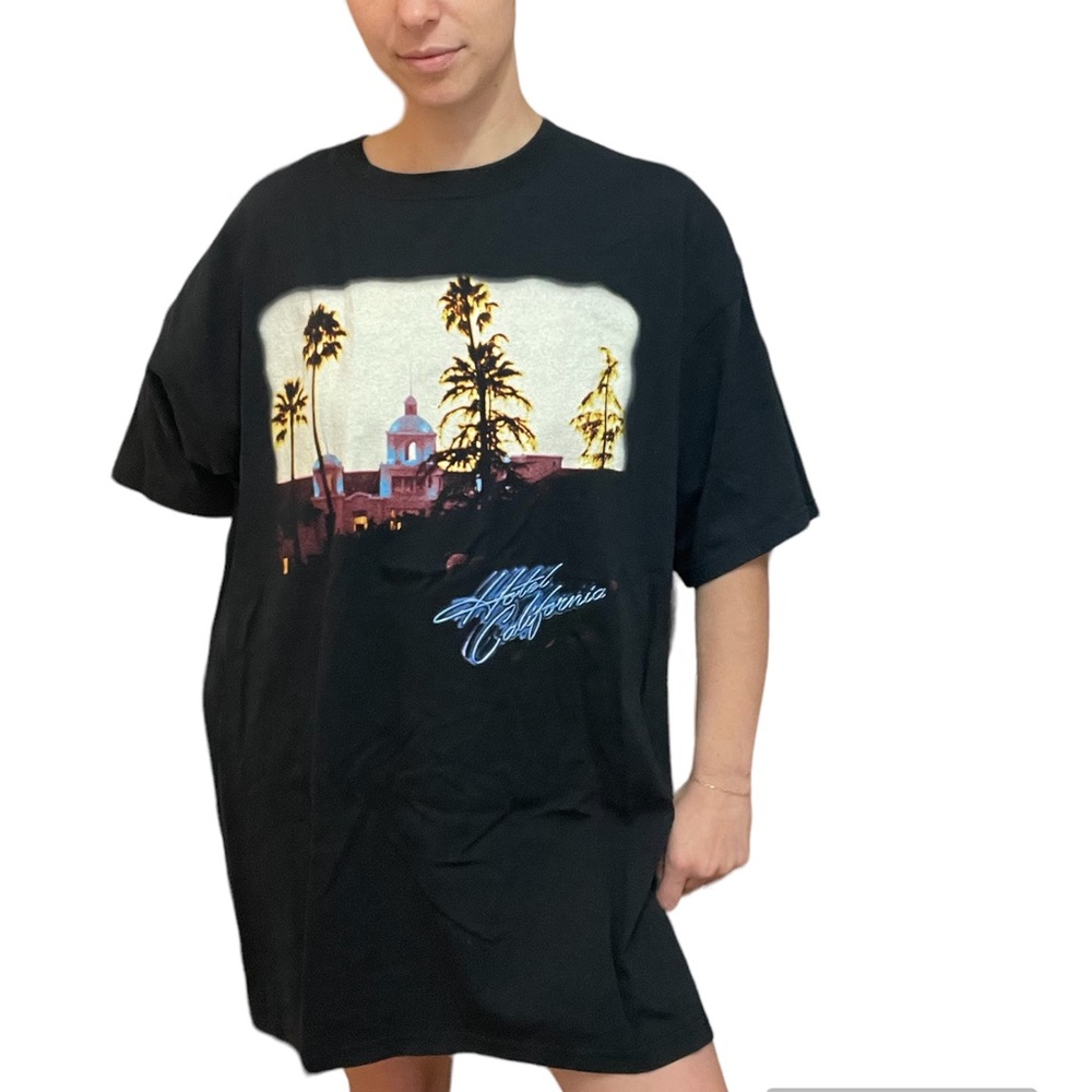 Anvil 2002 Eagles Concert Short Sleeve Shirt 2X